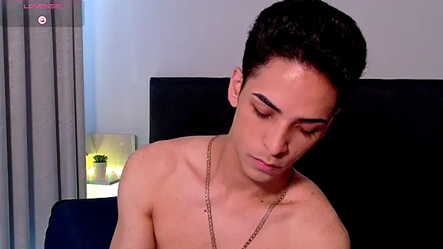 Snapshot of aodaboyyy chatting on 11/08/25, 01:03 aodaboyyy online show from 11/08/25, 01:03