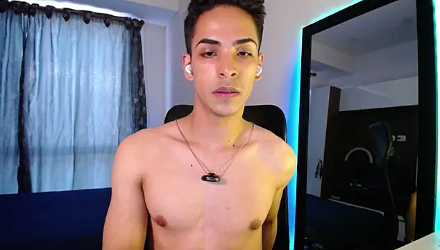 Snapshot of aodaboyyy chatting on 03/21/25, 10:50 aodaboyyy online show from 03/21/25, 10:50