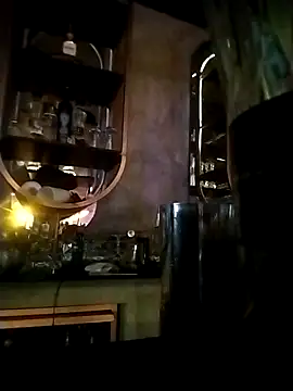 Pziko online show from 11/16/25, 06:18