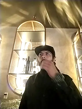 Pziko online show from 11/23/25, 05:06