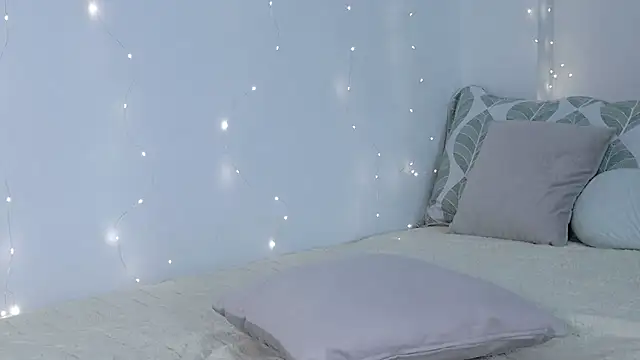 AnnJey online show from 11/01/25, 05:14