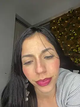 Flor69eva online show from 10/16/25, 05:49