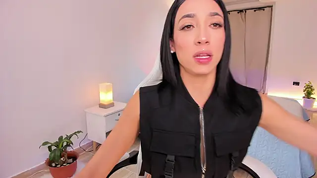 carleee winter online show from 11/22/25, 01:26