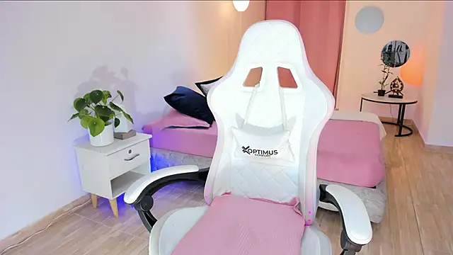 carleee winter online show from 02/27/26, 12:33