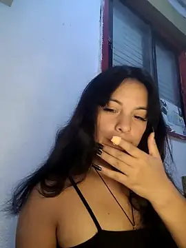 Snapshot of ZaraHoney chatting on 02/23/25, 06:28 ZaraHoney online show from 02/23/25, 06:28