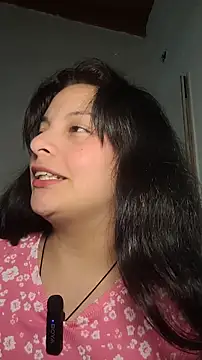 Snapshot of ZaraHoney chatting on 09/24/25, 04:46 ZaraHoney online show from 09/24/25, 04:46