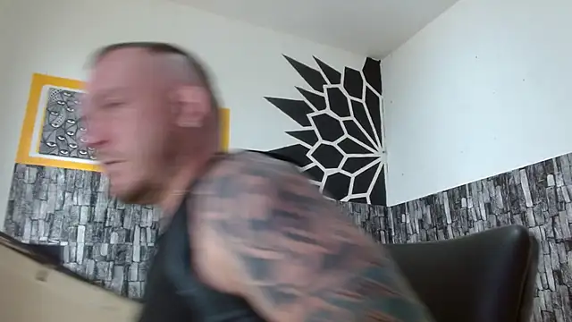 stripnolimits online show from 02/06/26, 04:47