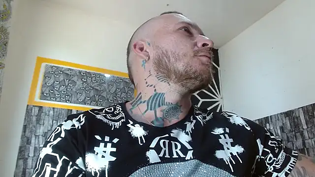 stripnolimits online show from 12/04/25, 04:39