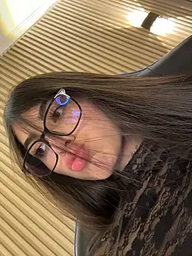 Sarasanders 4 online show from 10/20/25, 12:45