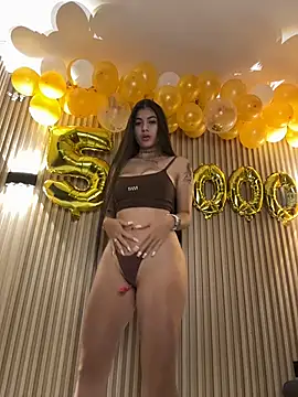 Sarasanders 4 online show from 12/22/25, 03:17