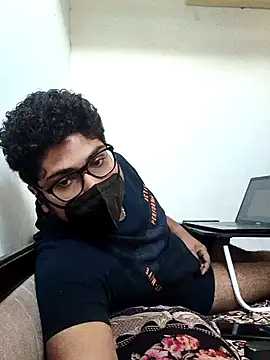thebrownboi01 online show from 11/29/25, 06:13
