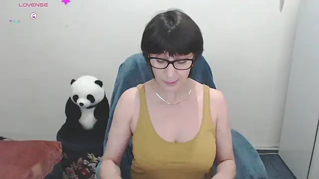 Ammillia online show from 12/05/24, 07:54