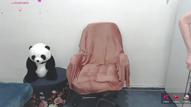 Ammillia online show from 12/13/24, 09:13