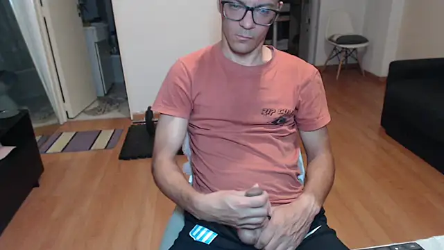 guachin hunk online show from 05/19/26, 03:57