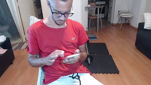 Snapshot of guachin_hunk chatting on 11/20/25, 07:25 guachin hunk online show from 11/20/25, 07:25