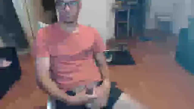 Snapshot of guachin_hunk chatting on 11/27/25, 11:16 guachin hunk online show from 11/27/25, 11:16