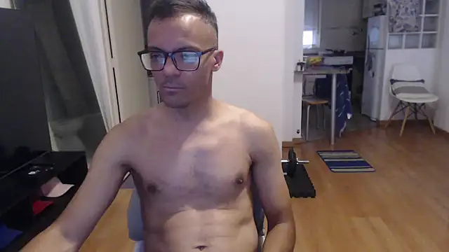 guachin hunk online show from 03/12/26, 05:28