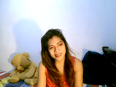 Snapshot of sweetvirginia01 chatting on 10/06/25, 09:59 sweetvirginia01 online show from 10/06/25, 09:59