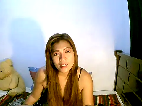 Snapshot of sweetvirginia01 chatting on 02/13/25, 03:35 sweetvirginia01 online show from 02/13/25, 03:35