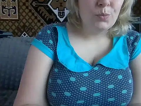 Snapshot of Diana_Britt chatting on 02/10/25, 05:58 Diana Britt online show from 02/10/25, 05:58