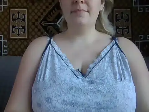 Snapshot of Diana_Britt chatting on 03/09/25, 05:55 Diana Britt online show from 03/09/25, 05:55