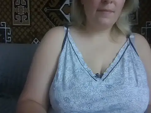 Snapshot of Diana_Britt chatting on 09/19/25, 06:06 Diana Britt online show from 09/19/25, 06:06