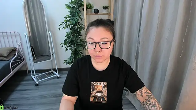 Snapshot of gentle_muse chatting on 04/13/26, 12:03 gentle muse online show from 04/13/26, 12:03