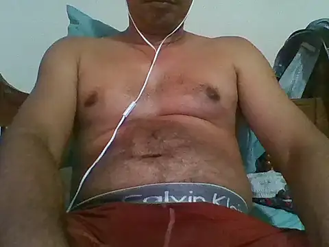 Snapshot of bbccol1 chatting on 09/10/25, 05:01 bbccol1 online show from 09/10/25, 05:01