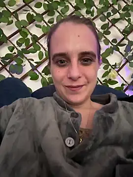 Snapshot of LadyChantale chatting on 12/23/25, 08:13 LadyChantale online show from 12/23/25, 08:13