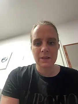 LadyChantale online show from 05/19/26, 05:14