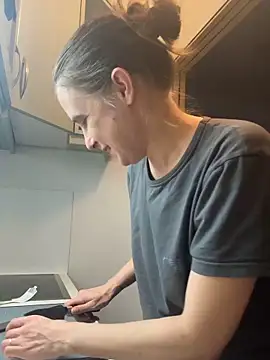 LadyChantale online show from 03/19/26, 09:42