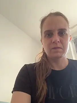 LadyChantale online show from 05/28/26, 05:15
