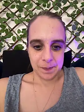 LadyChantale online show from 12/13/25, 08:48