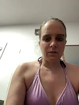 LadyChantale online show from 05/06/26, 06:28