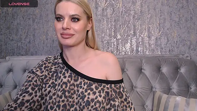 BlondieStar online show from 02/04/25, 10:34