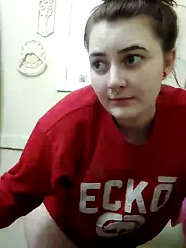 Snapshot of Snowbunnycake_131 chatting on 01/17/25, 09:49 Snowbunnycake 131 online show from 01/17/25, 09:49