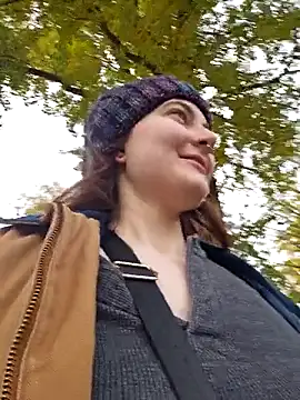 Snowbunnycake 131 online show from 11/13/25, 01:48