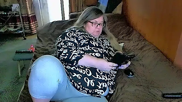 Snapshot of sex2 chatting on 03/17/25, 05:23 sex2 online show from 03/17/25, 05:23