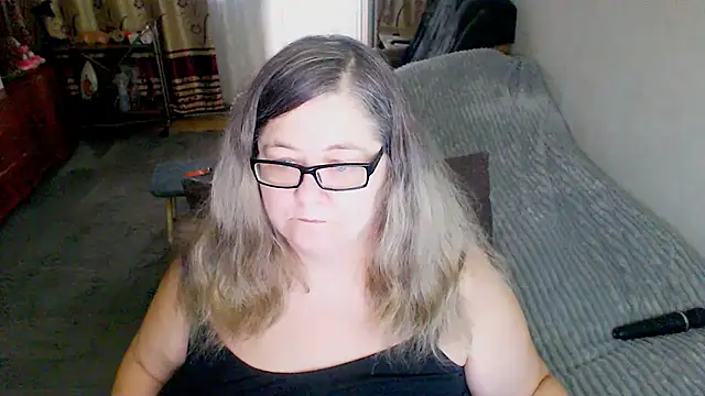Snapshot of sex2 chatting on 06/27/26, 02:17 sex2 online show from 06/27/26, 02:17