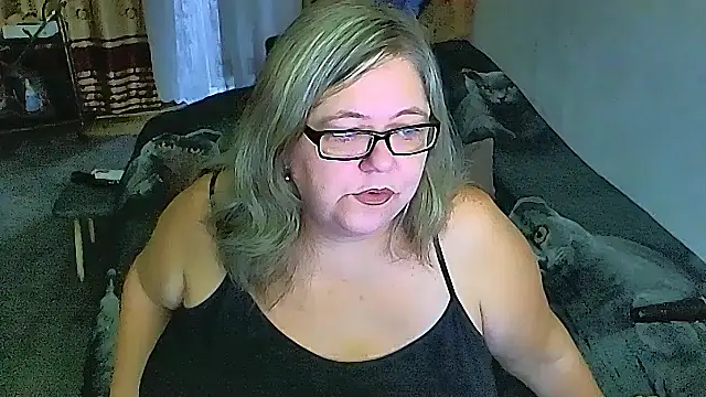 Snapshot of sex2 chatting on 10/02/25, 12:14 sex2 online show from 10/02/25, 12:14
