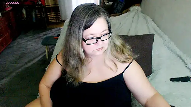 Snapshot of sex2 chatting on 06/07/26, 12:49 sex2 online show from 06/07/26, 12:49