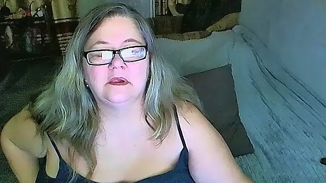 Snapshot of sex2 chatting on 05/21/26, 11:02 sex2 online show from 05/21/26, 11:02