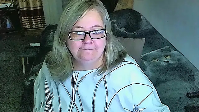 sex2 online show from 10/25/25, 08:42