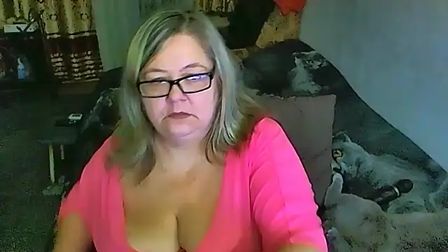 Snapshot of sex2 chatting on 10/12/25, 09:27 sex2 online show from 10/12/25, 09:27
