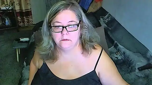 Snapshot of sex2 chatting on 10/06/25, 12:23 sex2 online show from 10/06/25, 12:23