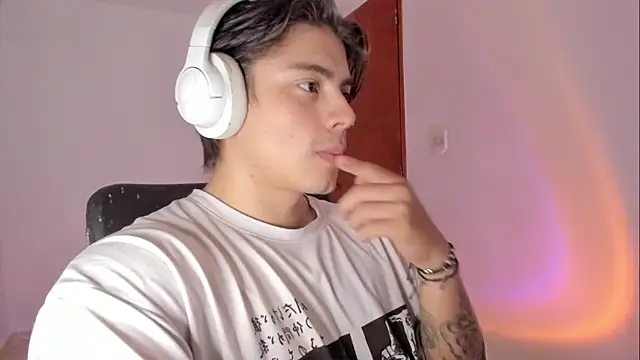 Giordano Russo online show from 04/07/26, 03:58