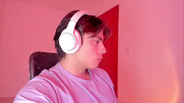 Giordano Russo online show from 10/29/25, 09:14