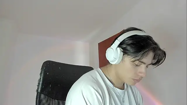 Giordano Russo online show from 03/26/26, 03:43