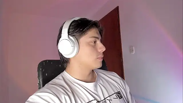 Giordano Russo online show from 04/11/26, 01:46