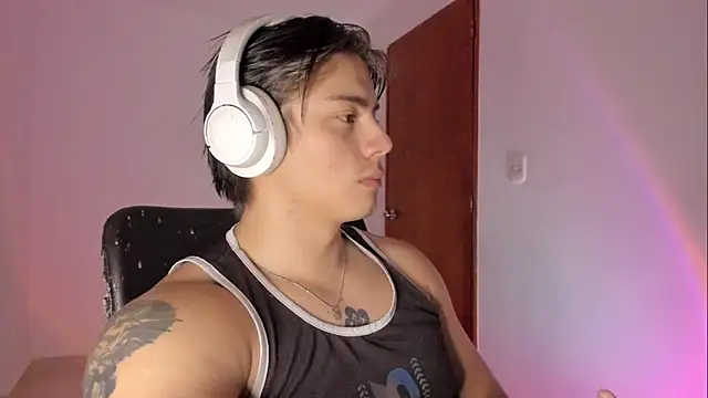 Giordano Russo online show from 04/12/26, 09:07